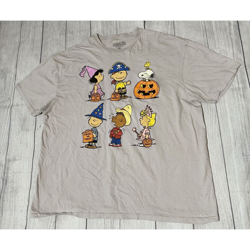 Peanuts Charlie Brown & Friends Trick Or Treat Halloween T-Shirt Size 2XL XXL